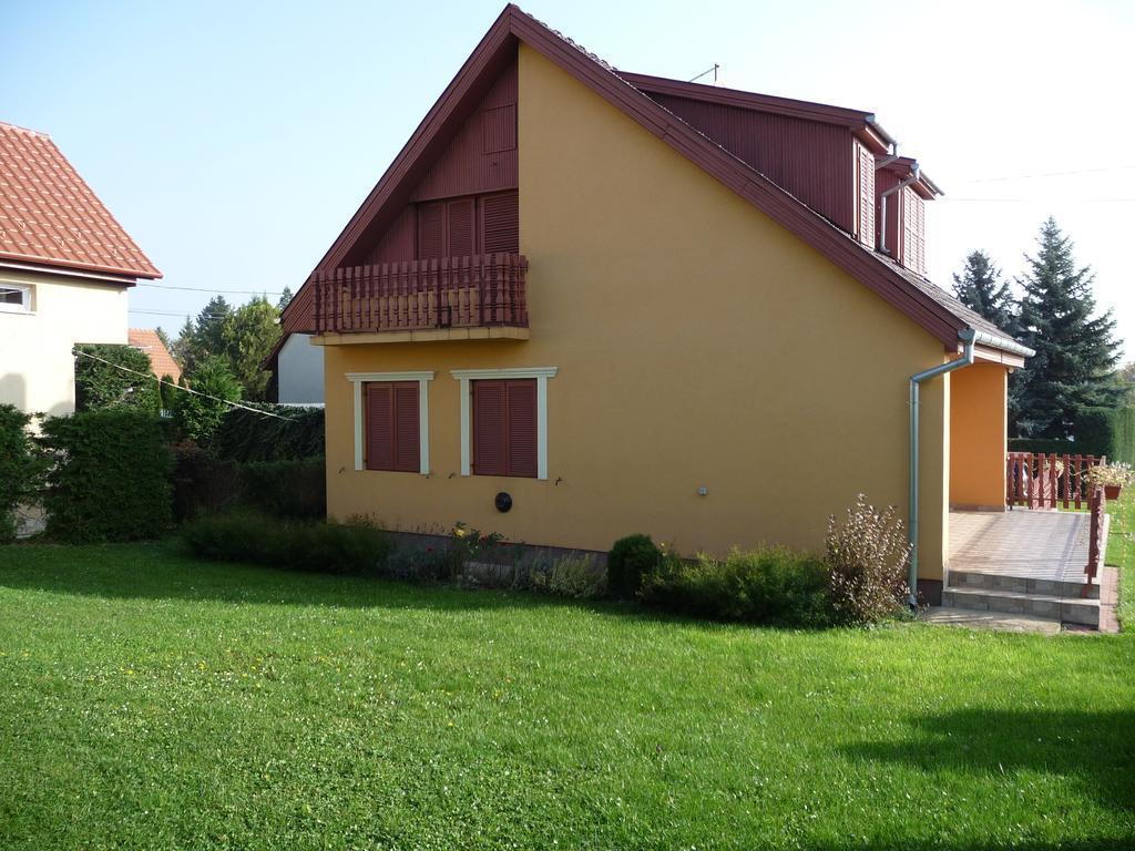 Edina Apartman Zalakaros Zimmer foto